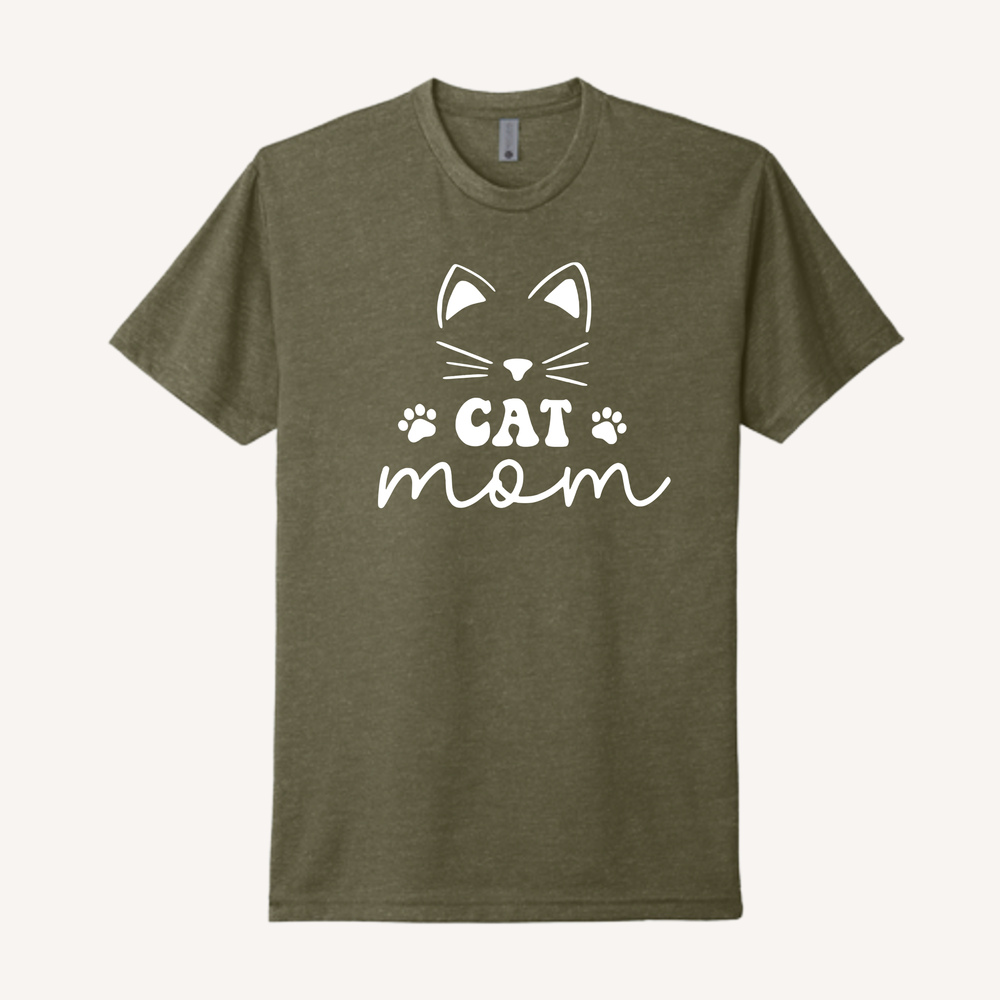 Cute Face Cat Mom T-Shirt